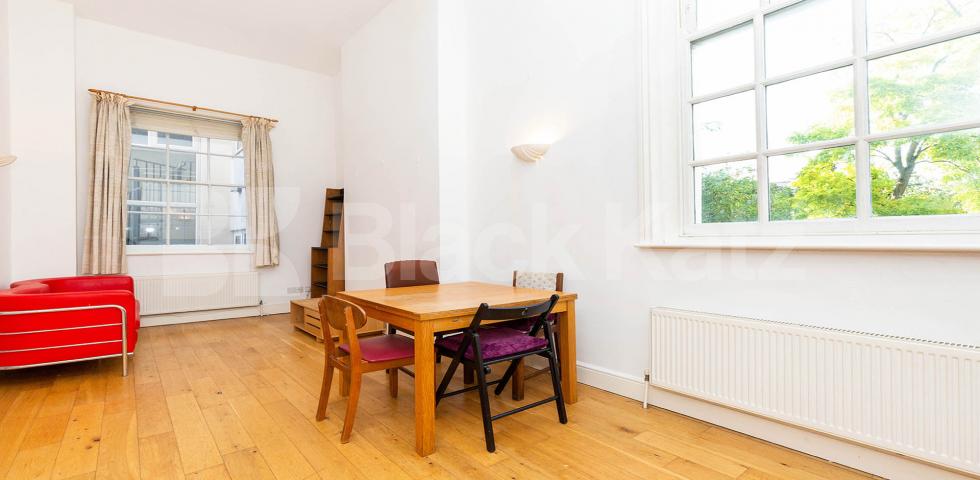 			NEW INSTRUCTION!, 2 Bedroom, 1 bath, 1 reception Flat			 Pratt Street, CAMDEN